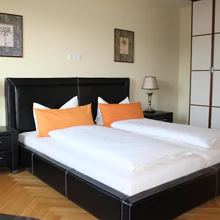 Отель Sommer 2*