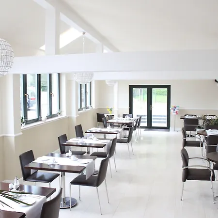 Отель Sommer Бад-Доберан