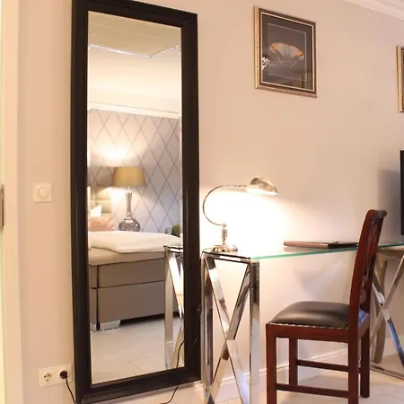 Sommer Hotel